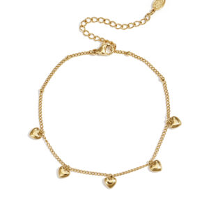 Armband met kleine hartjes