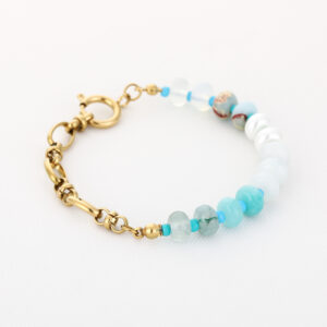schakelarmband met blauwe natuurstenen